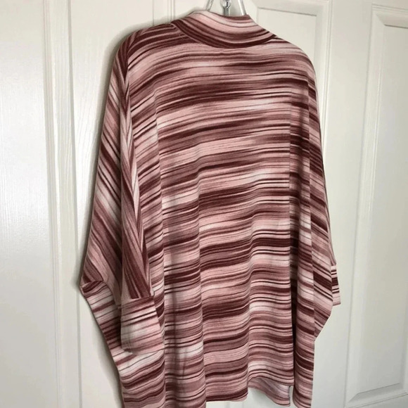 DENIM & CO. ACTIVE Dolman Sleeve Sweater - Picture 4 of 6